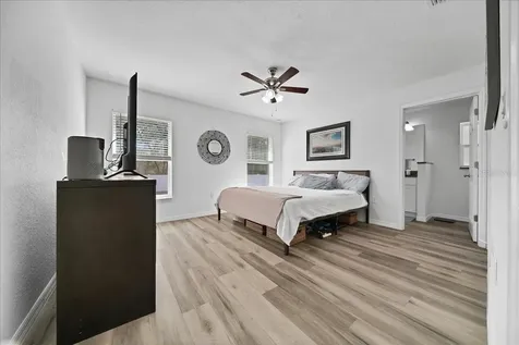 41 Fisher Way Run Ocklawaha FL 32179