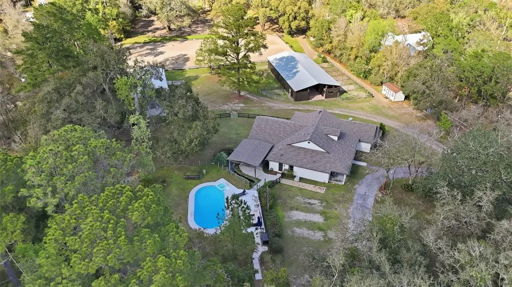 22301 Coronado Somerset Drive Sorrento FL 32776