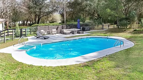 22301 Coronado Somerset Drive Sorrento FL 32776