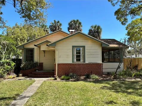 211 S Summerlin Avenue Sanford FL 32771