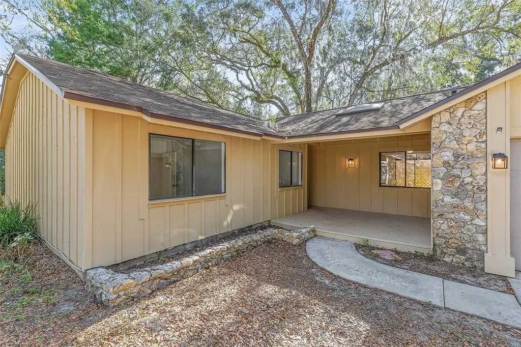 38 Snaresbrook Court Ormond Beach FL 32174