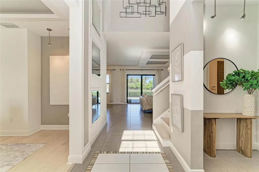 826 Honeyflower Loop Bradenton FL 34212
