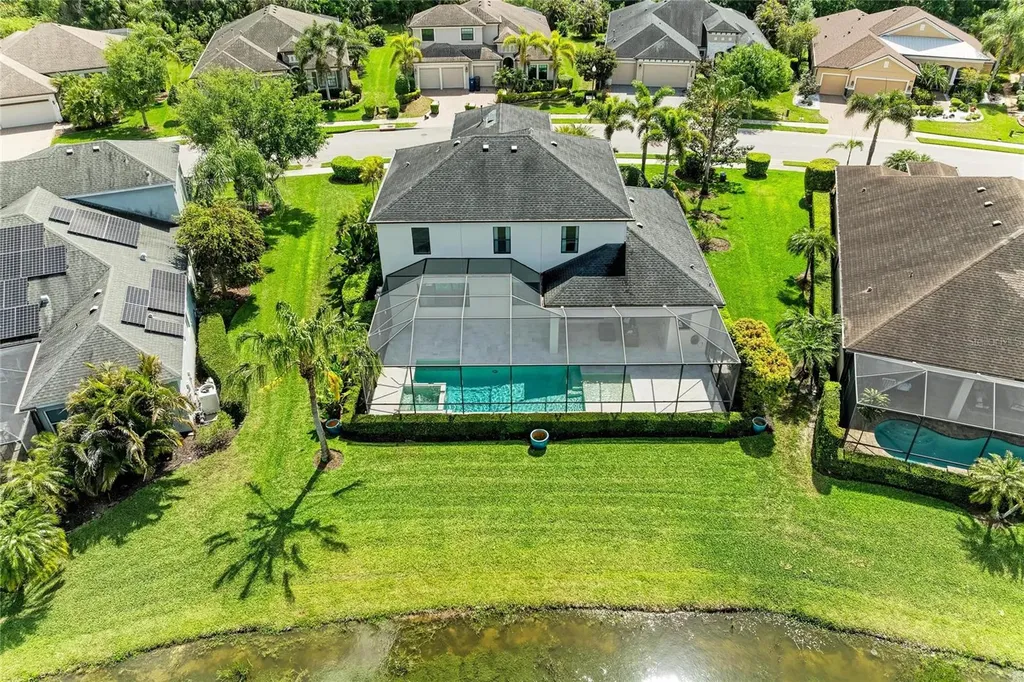 826 Honeyflower Loop Bradenton FL 34212