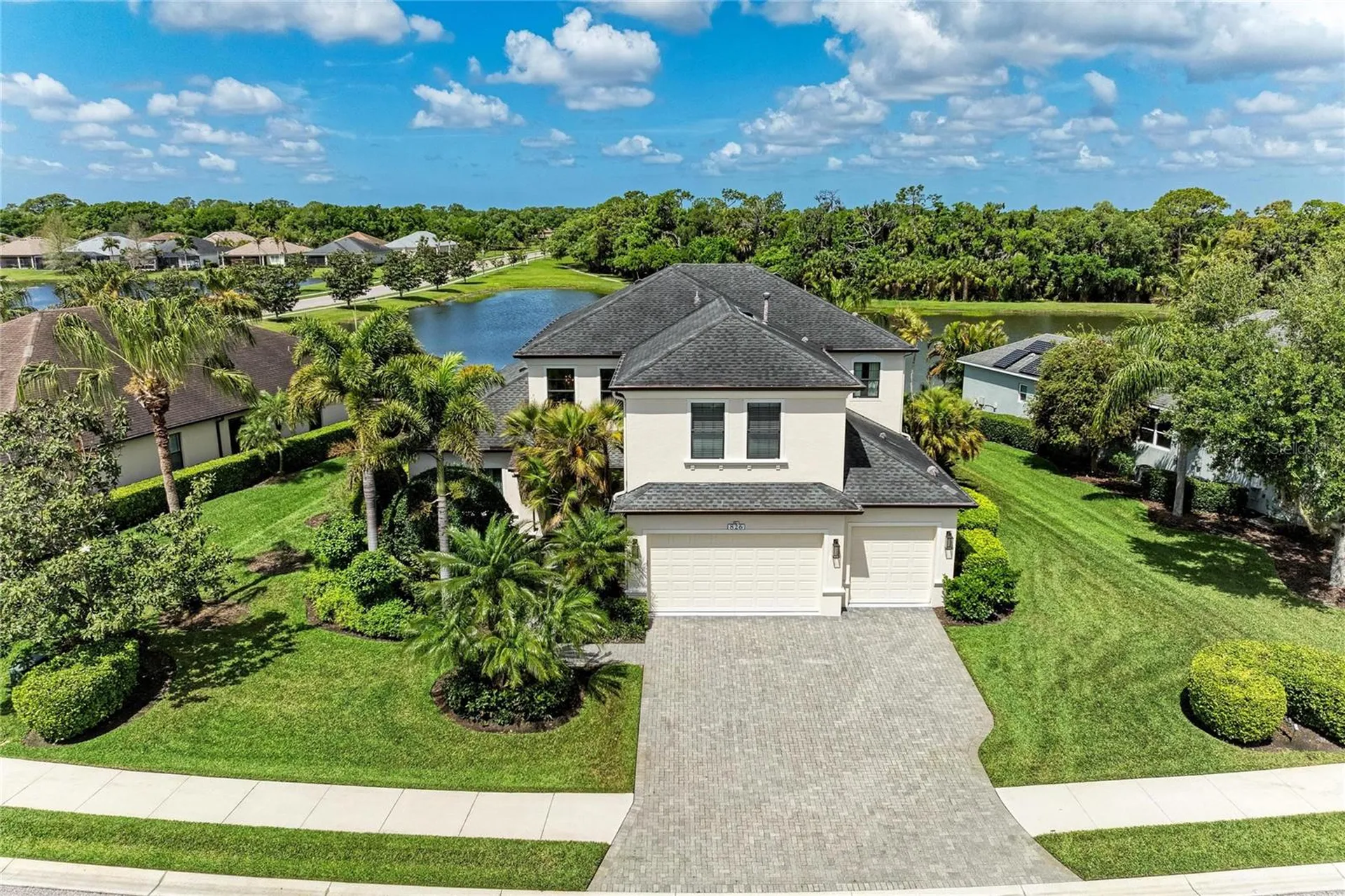 826 Honeyflower Loop Bradenton FL 34212