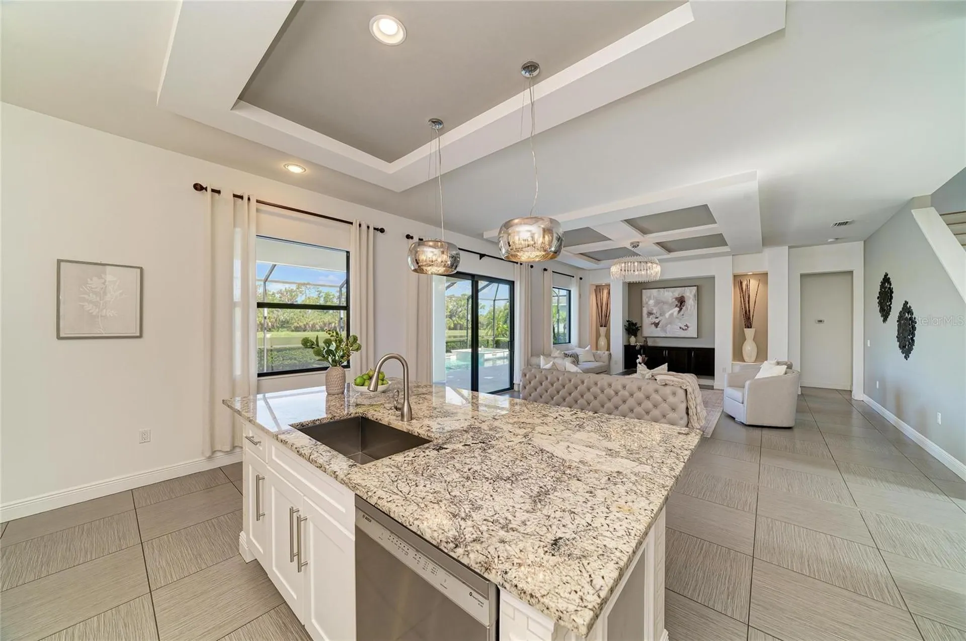 826 Honeyflower Loop Bradenton FL 34212
