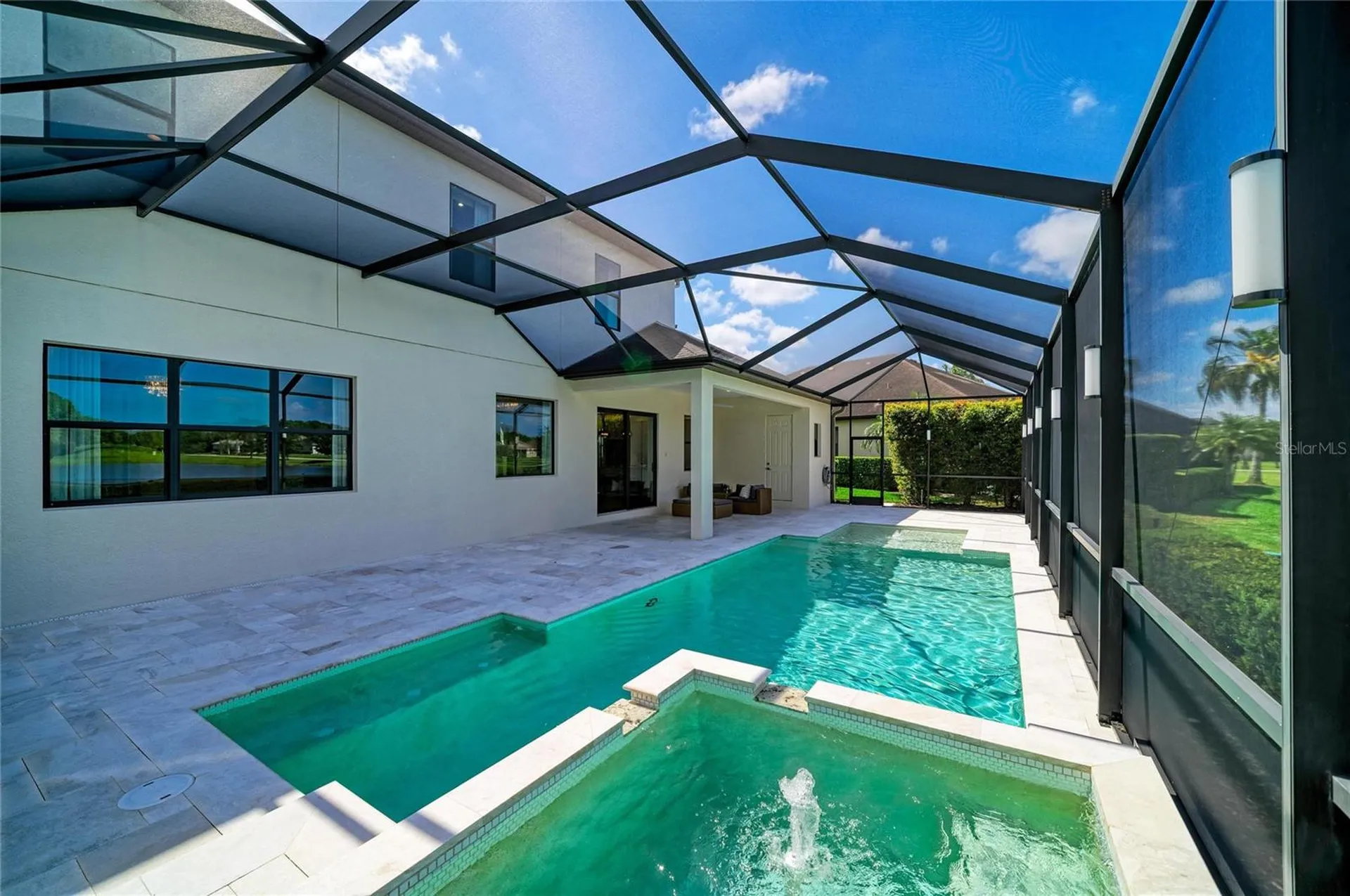 826 Honeyflower Loop Bradenton FL 34212