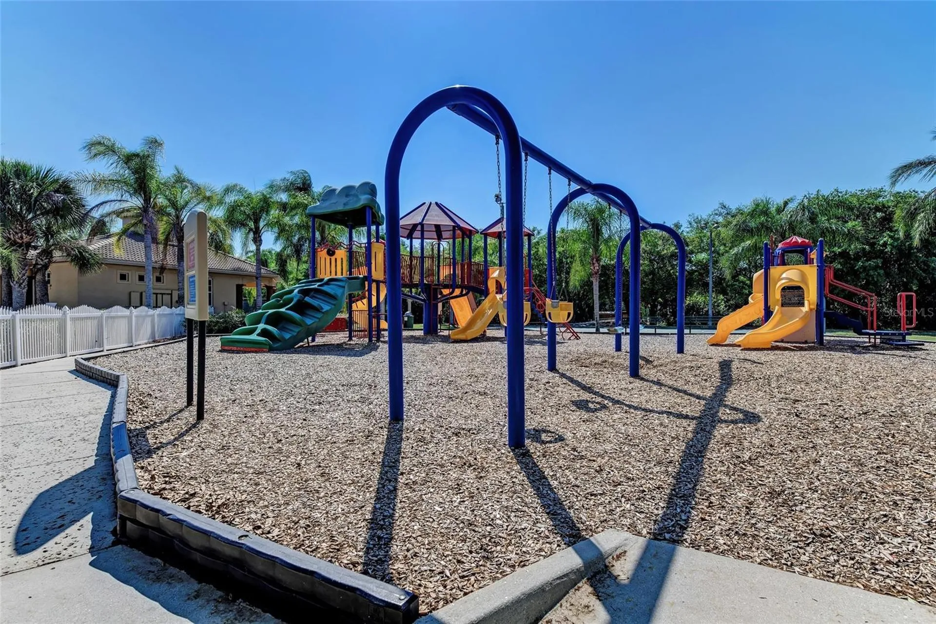 826 Honeyflower Loop Bradenton FL 34212