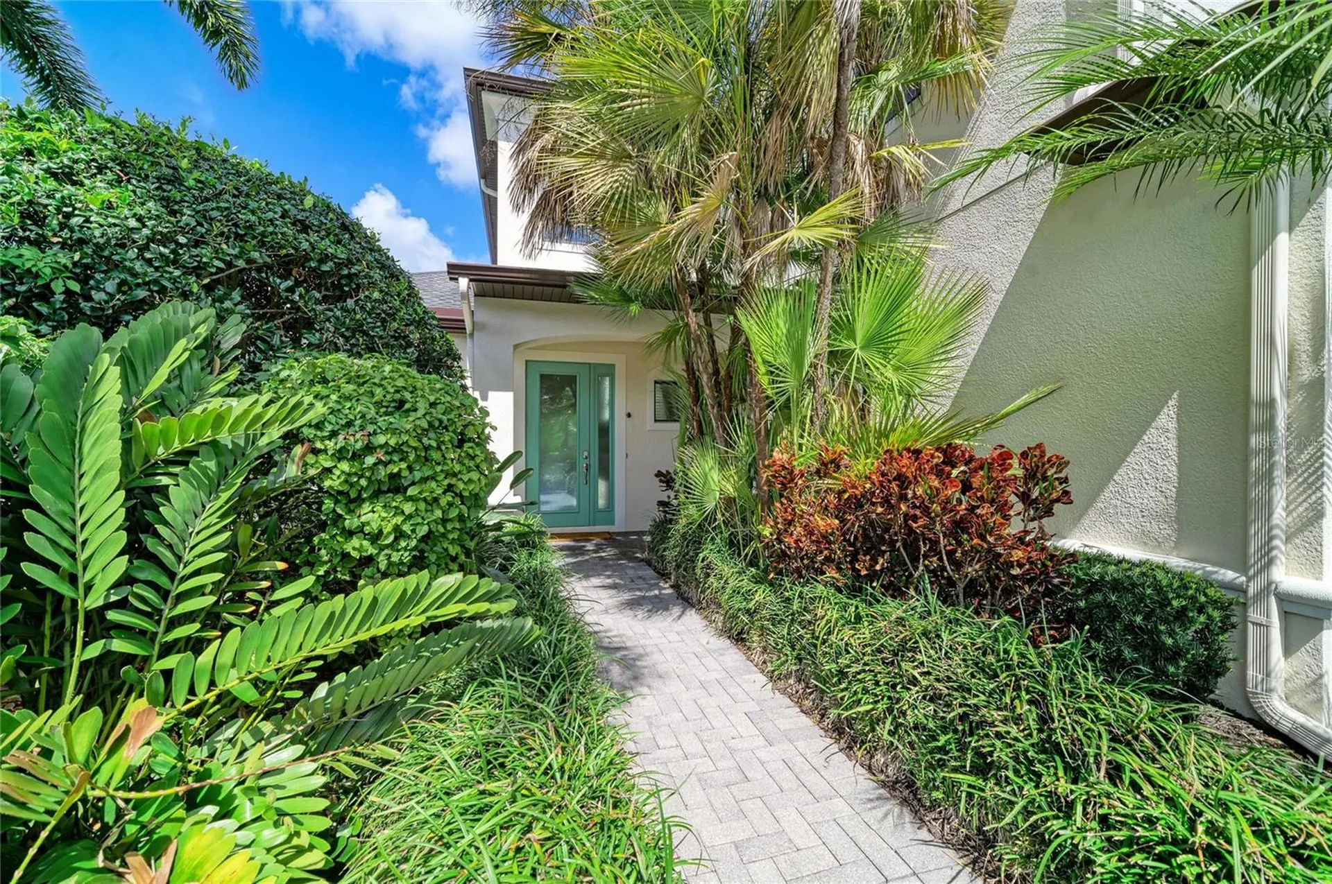 826 Honeyflower Loop Bradenton FL 34212