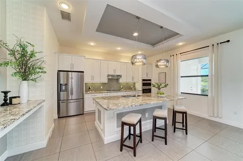 826 Honeyflower Loop Bradenton FL 34212