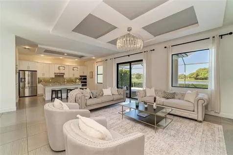 826 Honeyflower Loop Bradenton FL 34212
