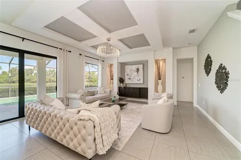 826 Honeyflower Loop Bradenton FL 34212