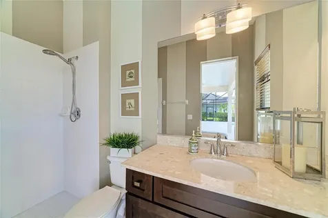 826 Honeyflower Loop Bradenton FL 34212
