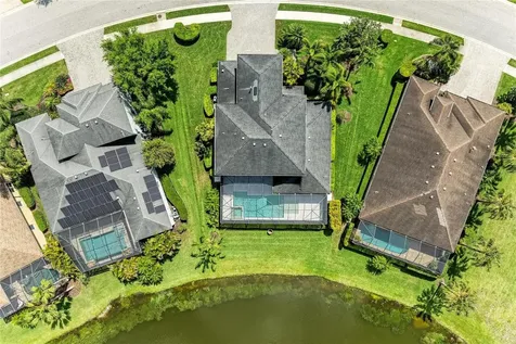 826 Honeyflower Loop Bradenton FL 34212