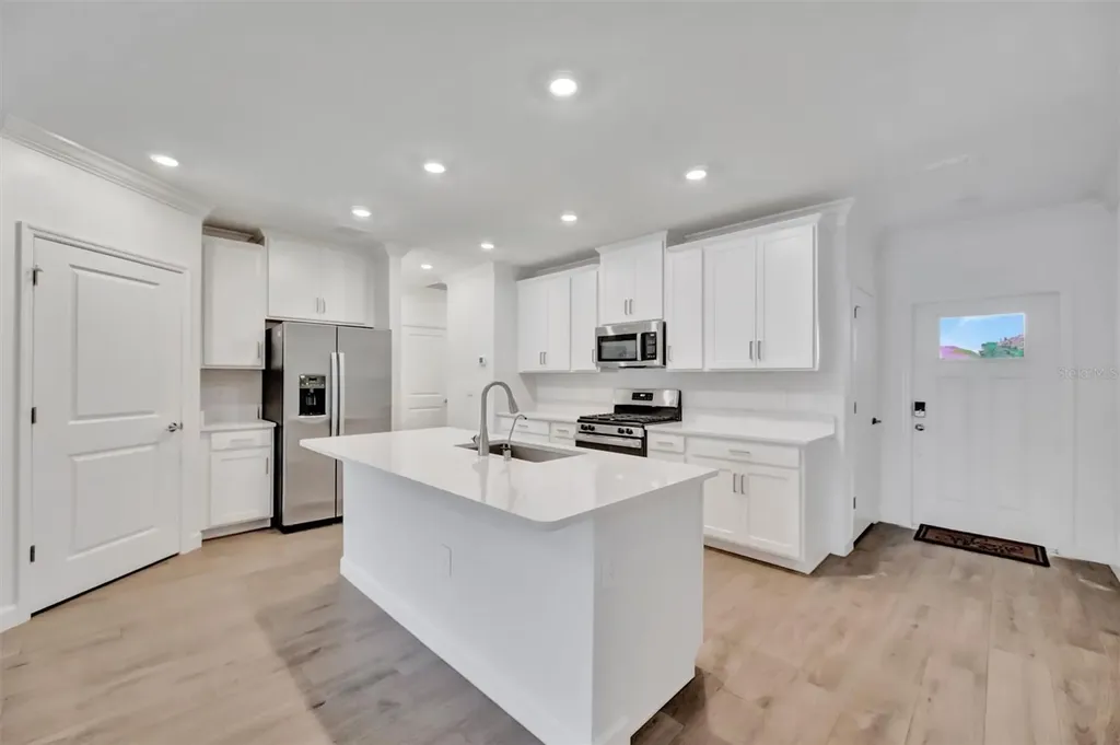 17436 Holly Well Avenue Wimauma FL 33598