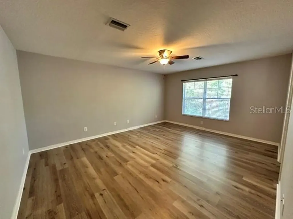 1506 Hillview Lane Tarpon Springs FL 34689