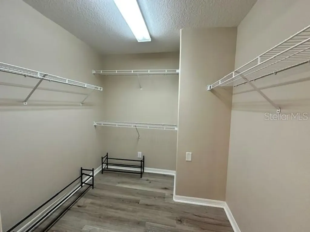 1506 Hillview Lane Tarpon Springs FL 34689