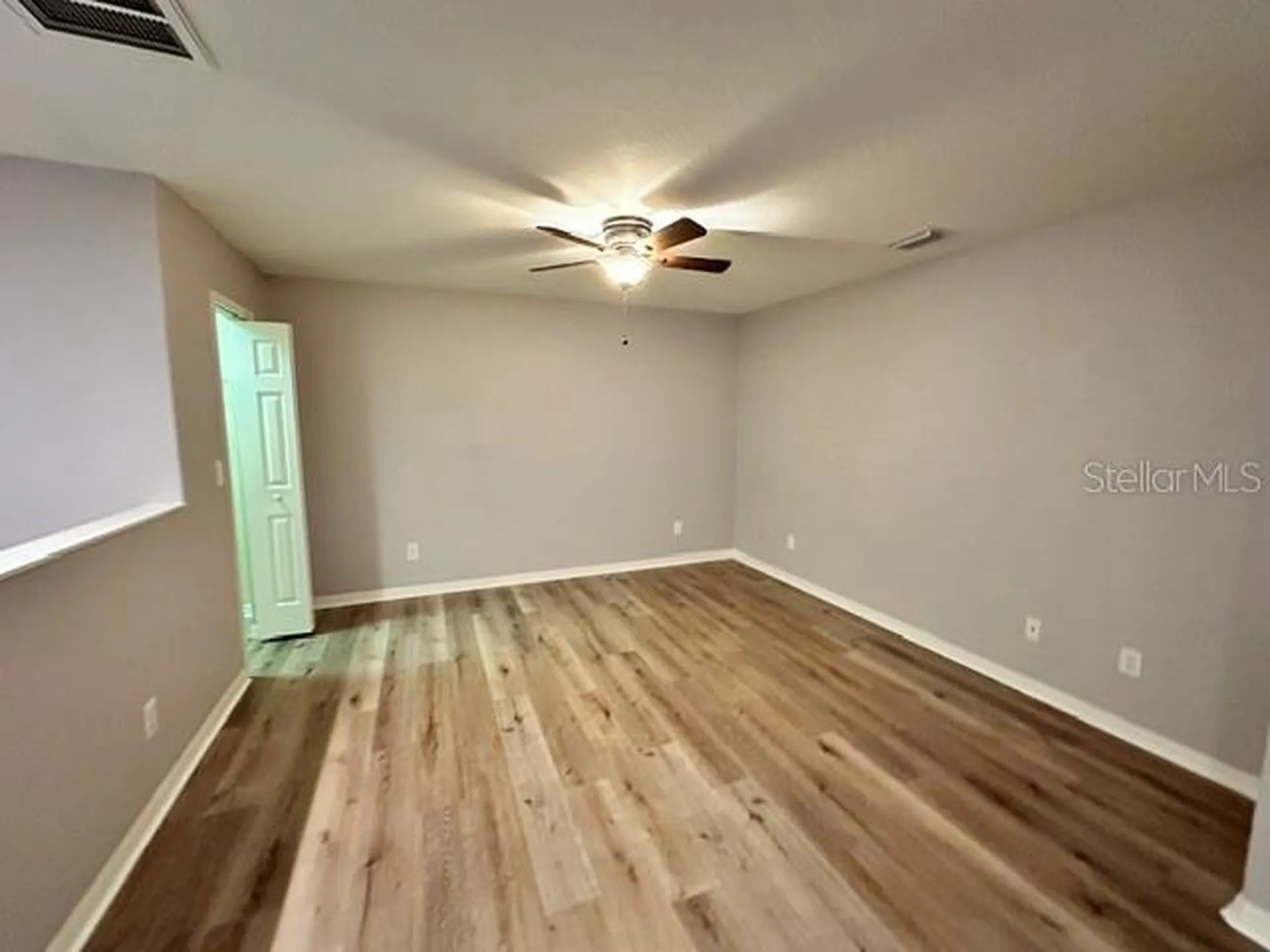 1506 Hillview Lane Tarpon Springs FL 34689