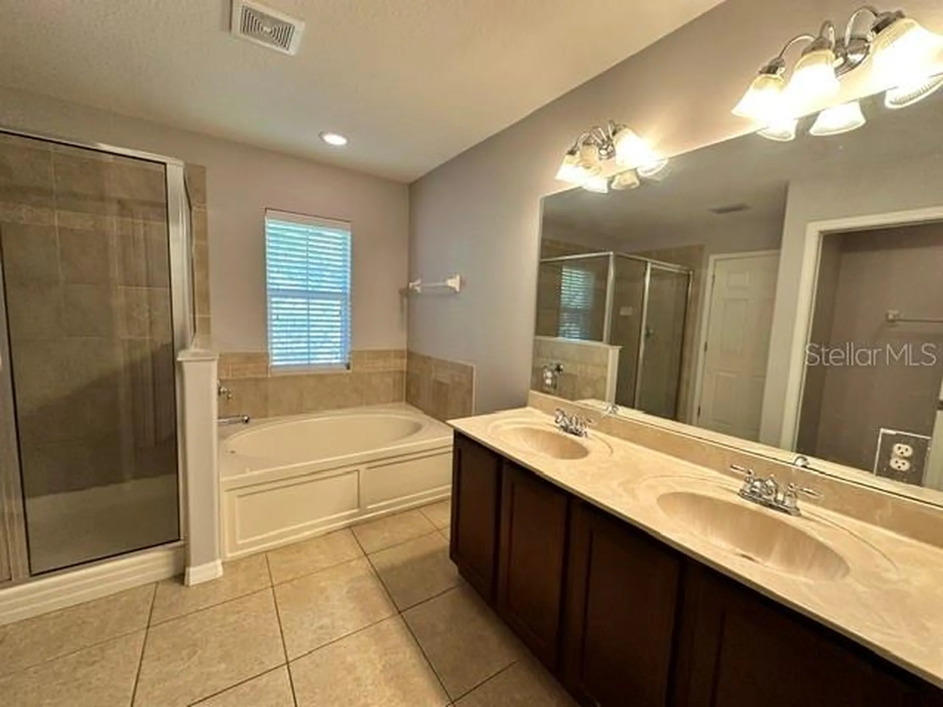 1506 Hillview Lane Tarpon Springs FL 34689