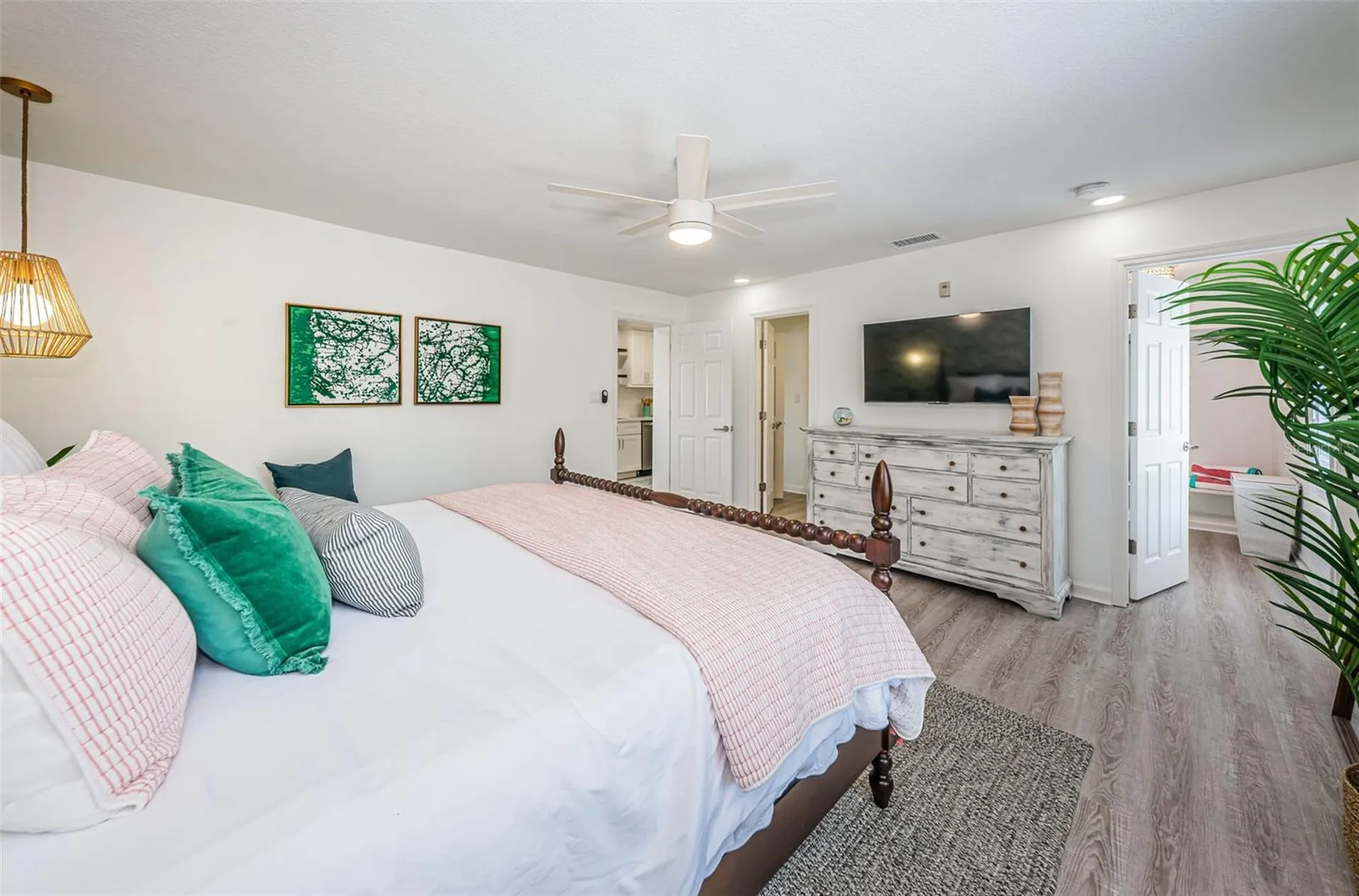 4834 Beach Drive SE St Petersburg FL 33705