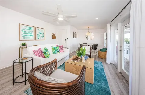 4834 Beach Drive SE St Petersburg FL 33705