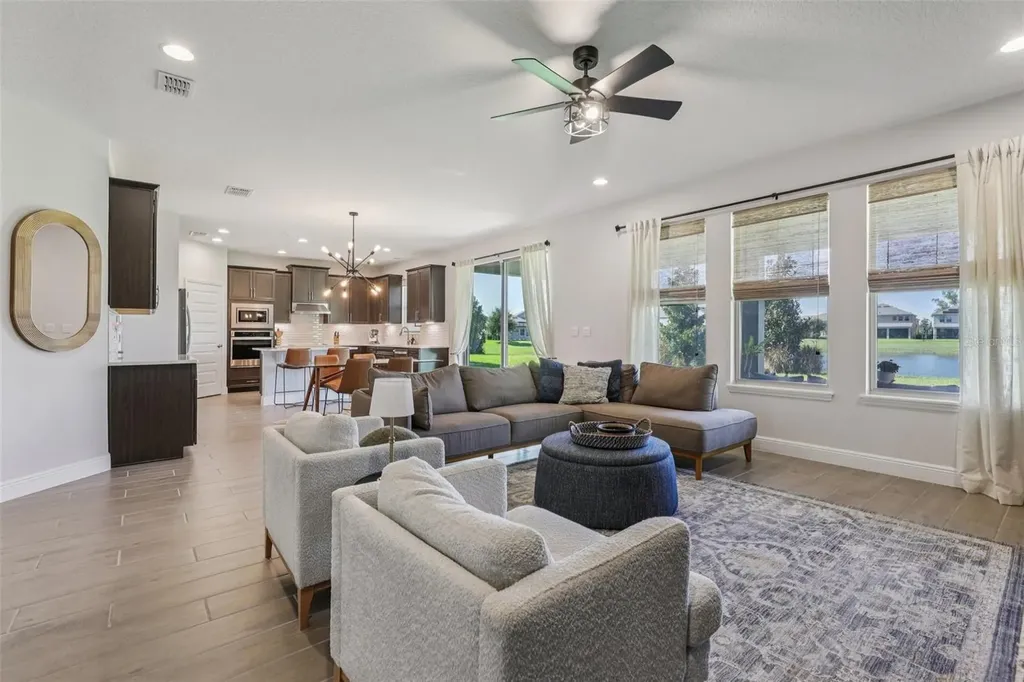 8807 Sonoma Coast Winter Garden FL 34787