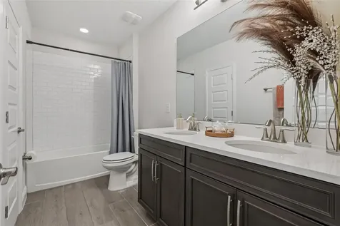 8807 Sonoma Coast Winter Garden FL 34787