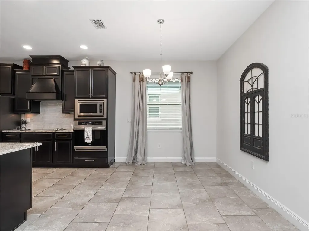 1792 Benoit Terrace Davenport FL 33837