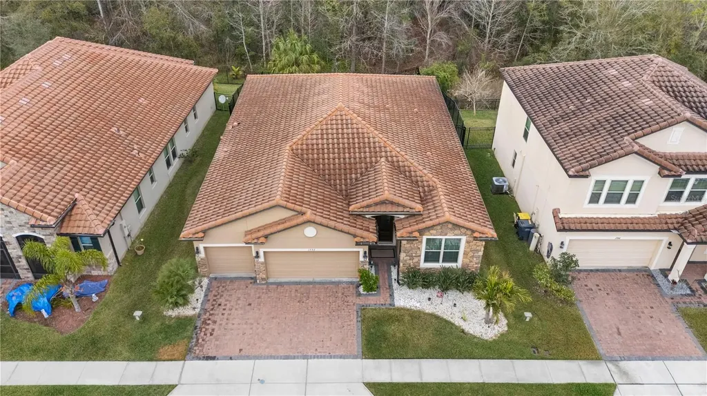 1792 Benoit Terrace Davenport FL 33837