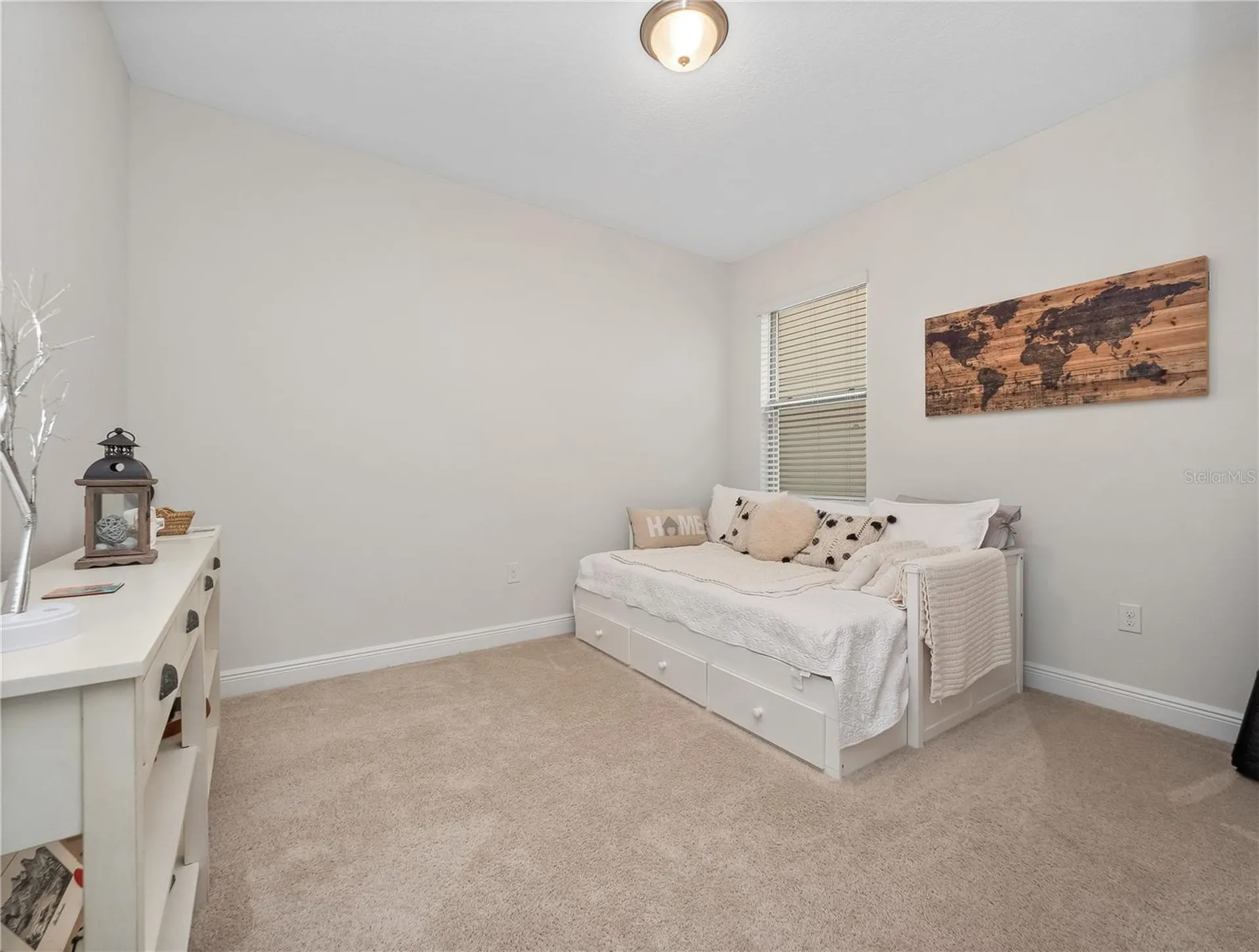1792 Benoit Terrace Davenport FL 33837