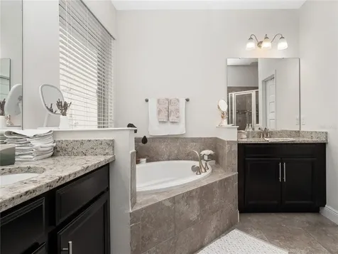 1792 Benoit Terrace Davenport FL 33837