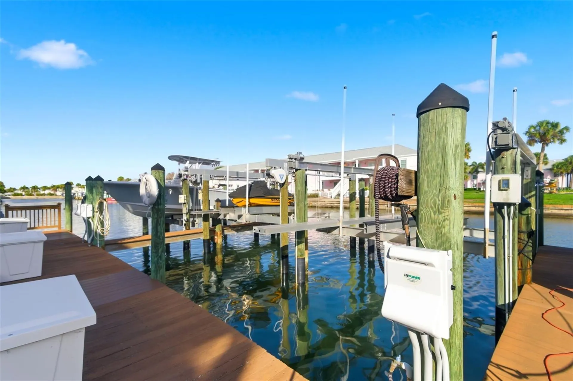 5174 Beach Drive SE St Petersburg FL 33705