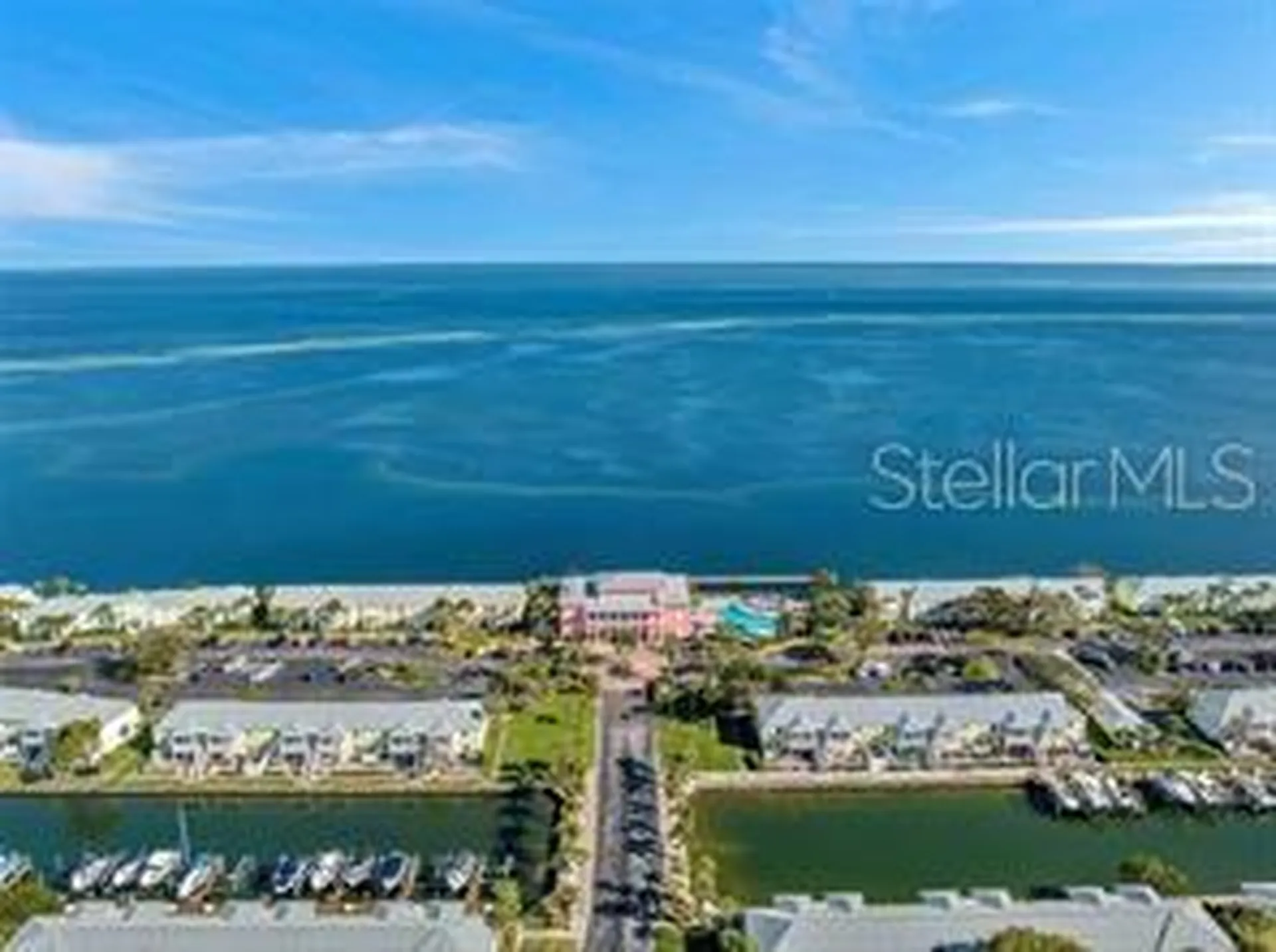 5174 Beach Drive SE St Petersburg FL 33705