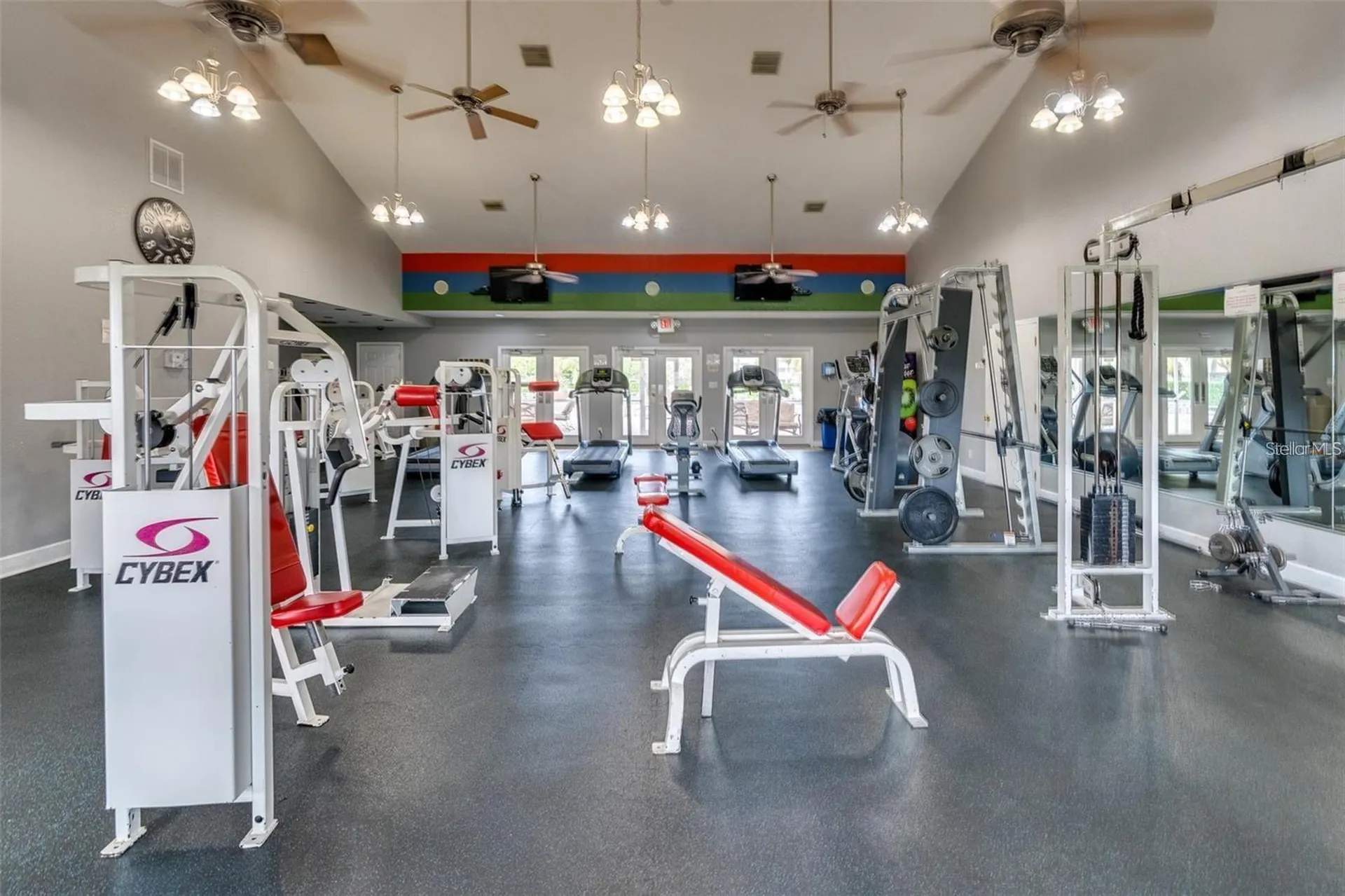 5174 Beach Drive SE St Petersburg FL 33705