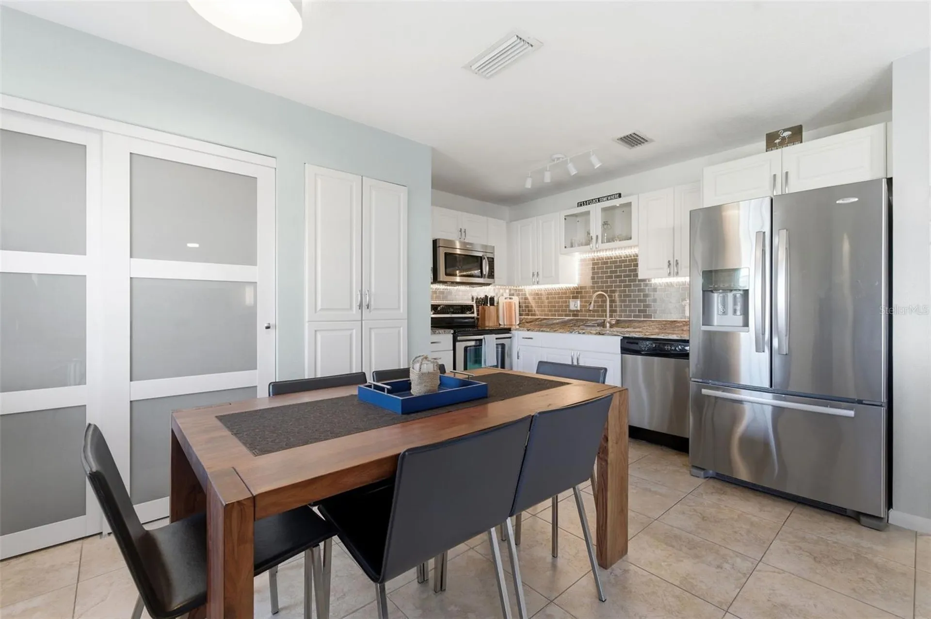 5174 Beach Drive SE St Petersburg FL 33705