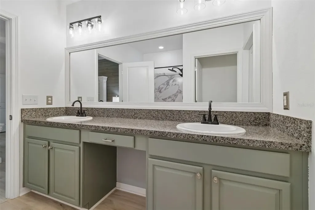 4901 Grist Mill Court Wimauma FL 33598