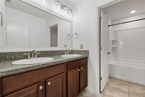 4901 Grist Mill Court Wimauma FL 33598