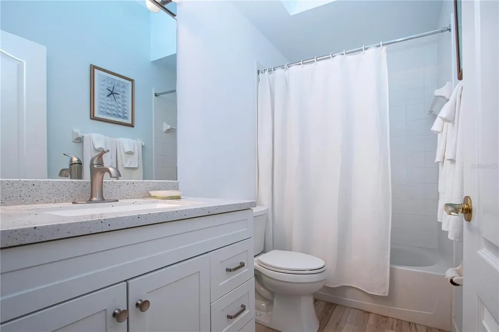 9448 Forest Hills Circle Sarasota FL 34238