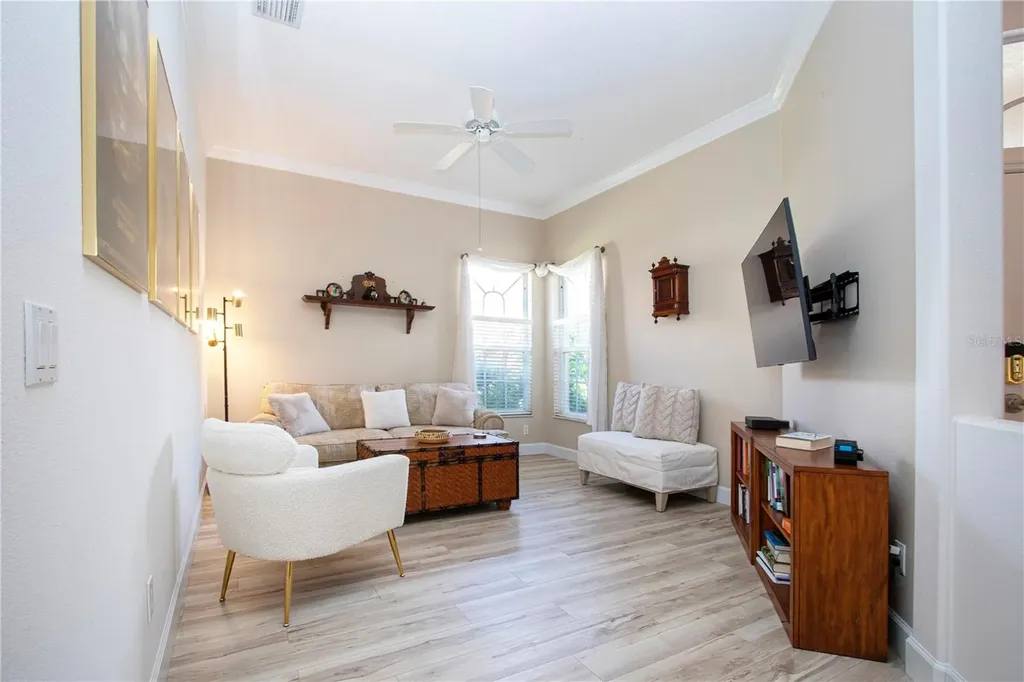 9448 Forest Hills Circle Sarasota FL 34238