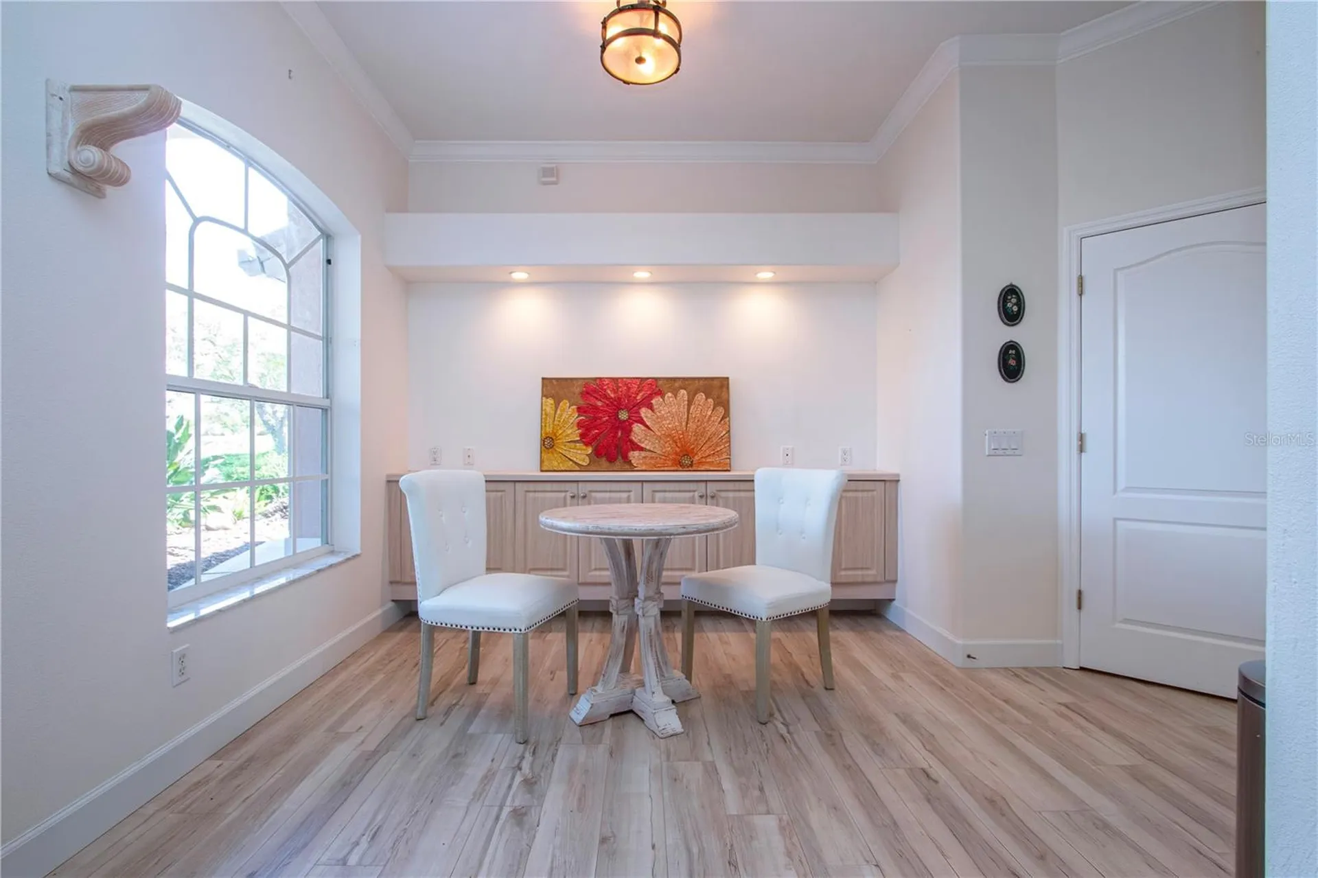 9448 Forest Hills Circle Sarasota FL 34238