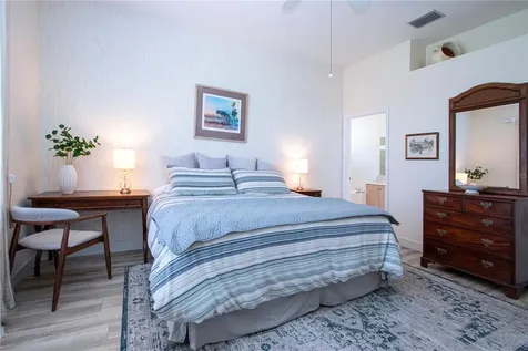 9448 Forest Hills Circle Sarasota FL 34238