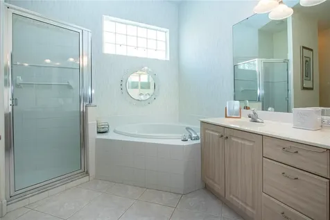 9448 Forest Hills Circle Sarasota FL 34238