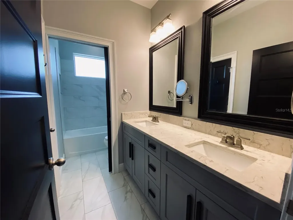 11802 Shadow Run Boulevard Riverview FL 33569
