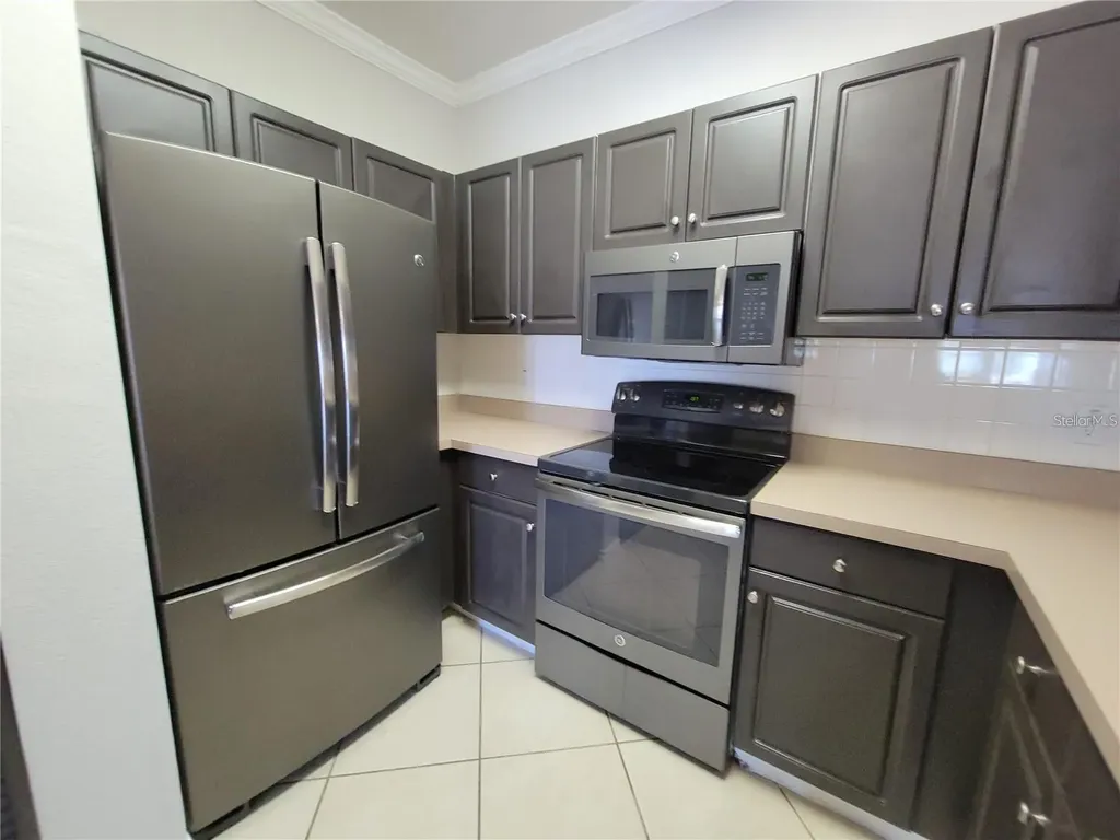 4306 Bayside Village Drive Tampa FL 33615