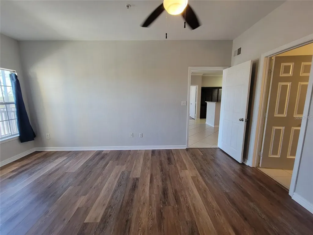 4306 Bayside Village Drive Tampa FL 33615