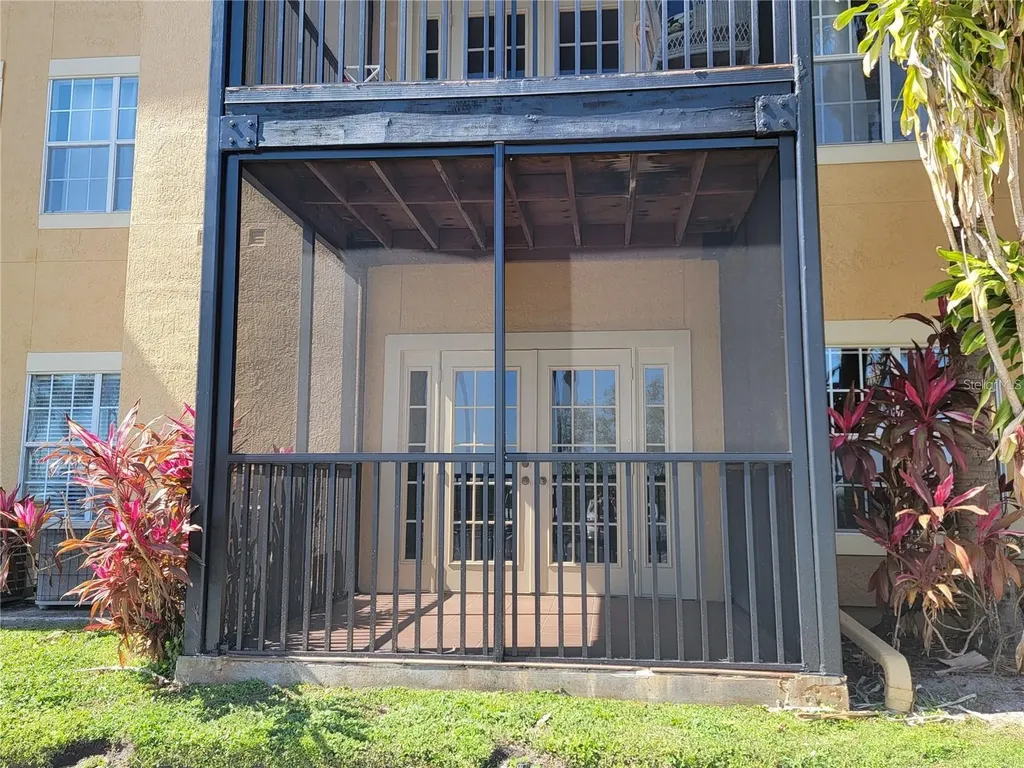 4306 Bayside Village Drive Tampa FL 33615
