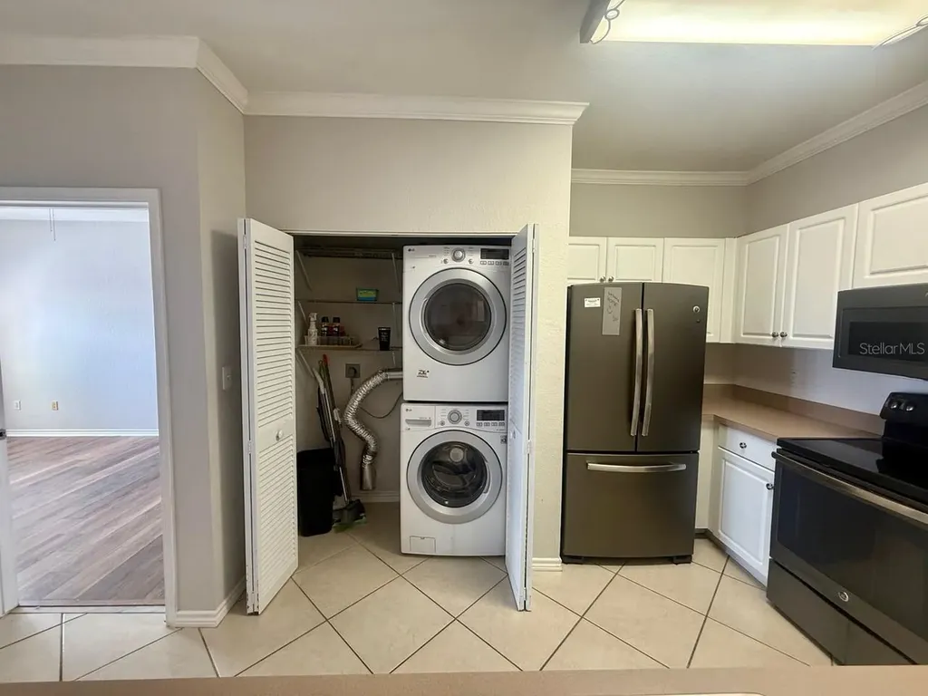 4306 Bayside Village Drive Tampa FL 33615
