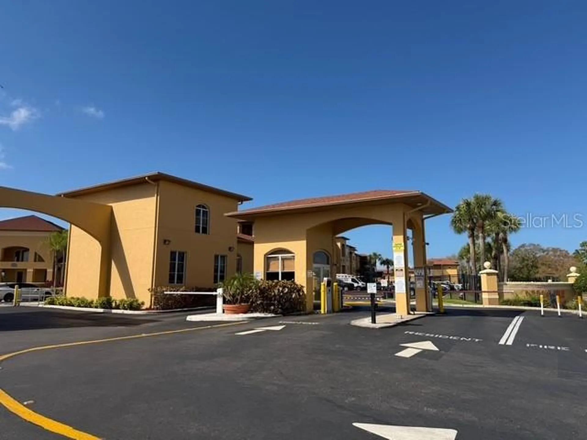 4306 Bayside Village Drive Tampa FL 33615