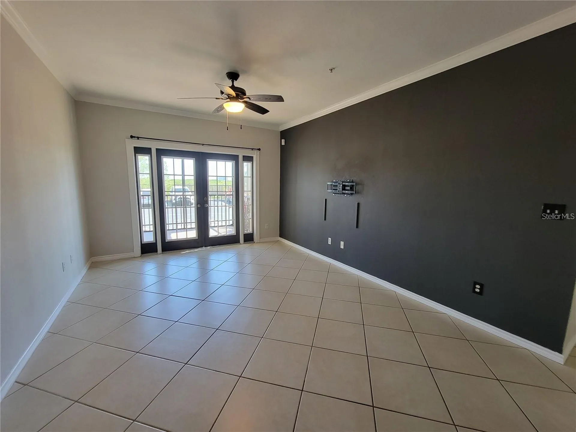 4306 Bayside Village Drive Tampa FL 33615