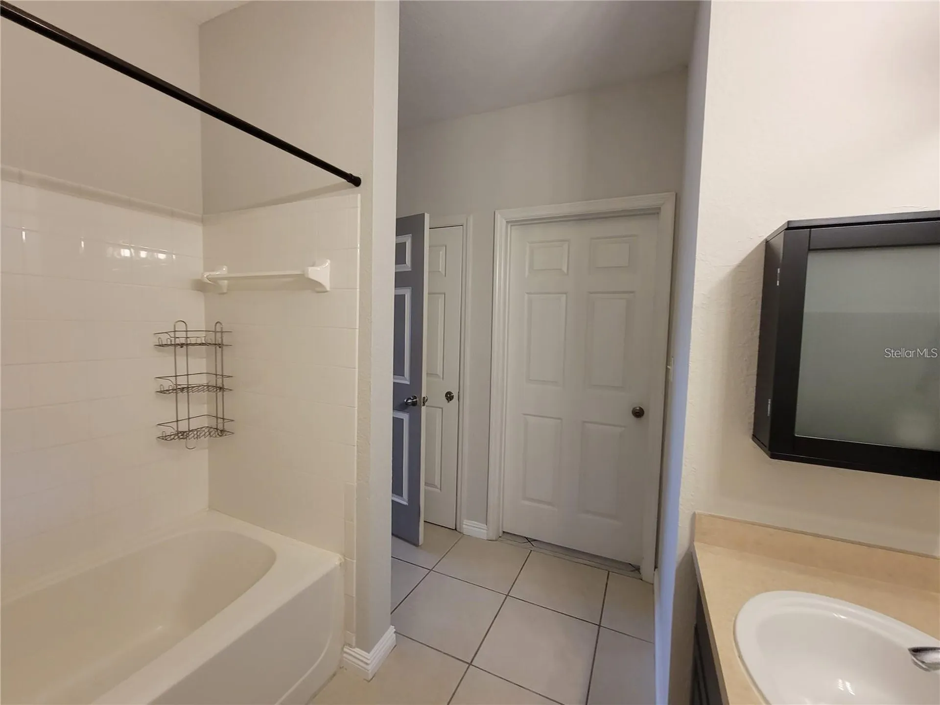 4306 Bayside Village Drive Tampa FL 33615