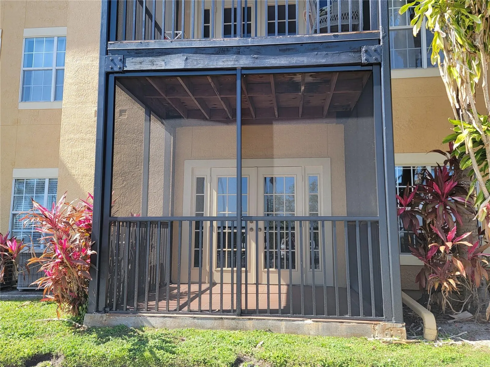 4306 Bayside Village Drive Tampa FL 33615